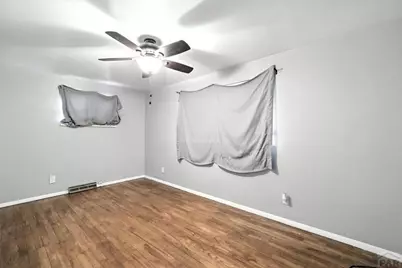 2402 W 17th St, Pueblo, CO 81003 - Photo 22