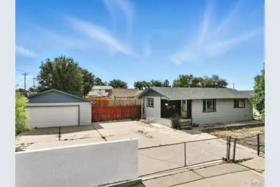 2402 W 17th St, Pueblo, CO 81003 - Photo 6