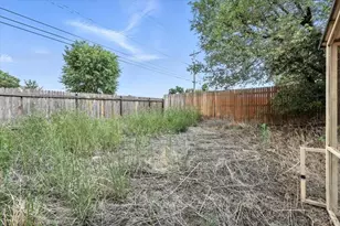 2402 W 17th St, Pueblo, CO 81003 - Photo 22