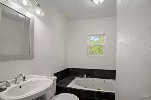 841 E Abriendo Ave, Pueblo, CO 81004 - Photo 16