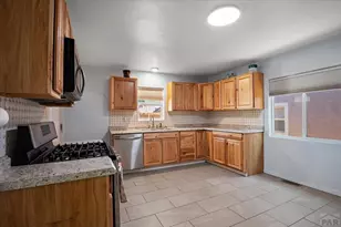 841 E Abriendo Ave, Pueblo, CO 81004 - Photo 8