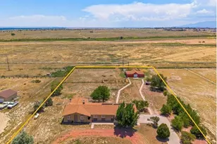 650 E Woodleaf Dr, Pueblo West, CO 81007 - Photo 38