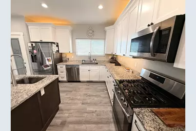 987 S Blue Hills Dr, Pueblo West, CO 81007 - Photo 10