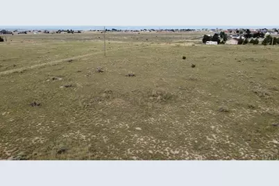 1471 N Bowen Dr, Pueblo, CO 81007 - Photo 4