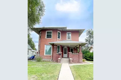 517 Raton Ave, La Junta, CO 81050 - Photo 1