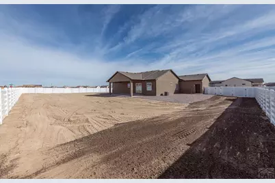 787 N Edgewater Dr, Pueblo West, CO 81007 - Photo 32