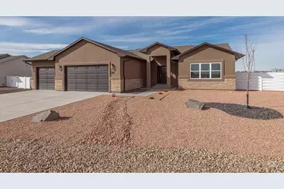 787 N Edgewater Dr, Pueblo West, CO 81007 - Photo 2