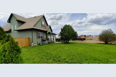 1451 N Challenger Dr, Pueblo West, CO 81007 - Photo 32