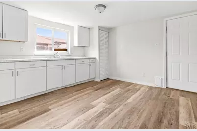 2114 E 12th St, Pueblo, CO 81001 - Photo 8