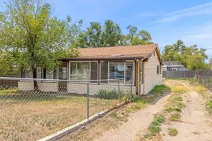 2114 E 12th St, Pueblo, CO 81001 - Photo 2