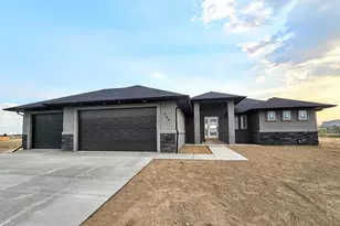 1539 N Rigby Ln, Pueblo West, CO 81007 - Photo 2