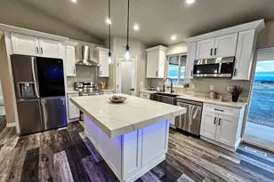 1539 N Rigby Ln, Pueblo West, CO 81007 - Photo 4