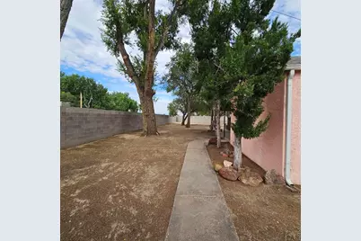 5207 Thatcher Ave, Pueblo, CO 81005 - Photo 2