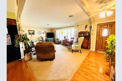 15 Stanford Ave, Pueblo, CO 81005 - Photo 8