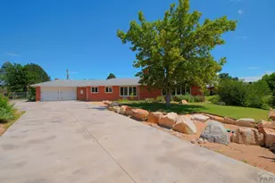 3410 Northridge Dr, Pueblo, CO 81008 - Photo 4