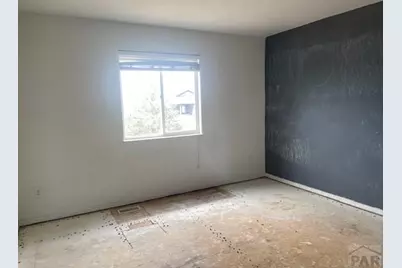 964 Moccasin Dr, Pueblo West, CO 81007 - Photo 8