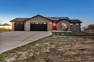 1879 E Jerrian Ln, Pueblo, CO 81007 - Photo 4