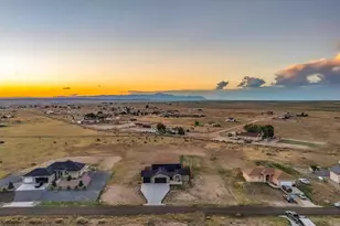 1879 E Jerrian Ln, Pueblo, CO 81007 - Photo 60