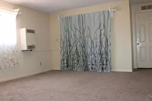 1529 Oakshire Ln, Pueblo, CO 81001 - Photo 12