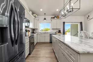 450 W Venturi Dr, Pueblo West, CO 81007 - Photo 8