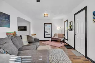 1023 S 3rd St, Canon City, CO 81212 - Photo 4