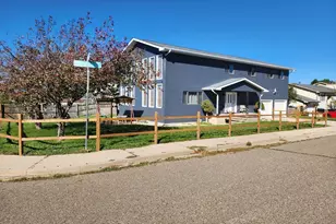 2655 Delagua St, Trinidad, CO 81082 - Photo 2