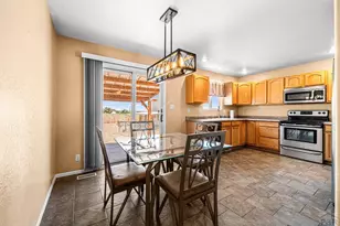 863 E Saunders Dr W, Pueblo West, CO 81007 - Photo 20