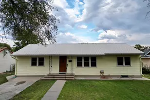 426 Poplar Ave, Las Animas, CO 81054 - Photo 1