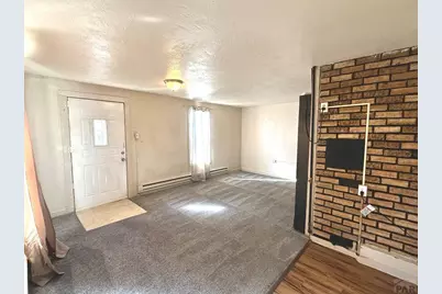2402 Wyoming Ave, Pueblo, CO 81004 - Photo 4
