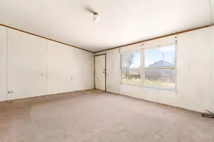2206 W 16th St, Pueblo, CO 81003 - Photo 6