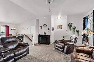 1485 E Ithaca Dr, Pueblo, CO 81007 - Photo 10