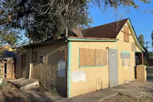 1132 Cypress St, Pueblo, CO 81004 - Photo 2