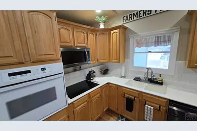 232 Alhambra Dr, Pueblo, CO 81005 - Photo 18