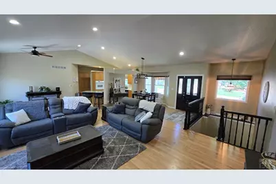 232 Alhambra Dr, Pueblo, CO 81005 - Photo 10