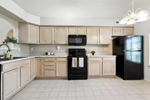 5040 Sage St, Pueblo, CO 81005 - Photo 14