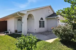 5040 Sage St, Pueblo, CO 81005 - Photo 4