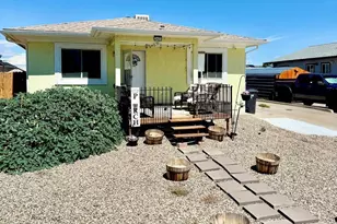 2423 W 19th St, Pueblo, CO 81003 - Photo 1