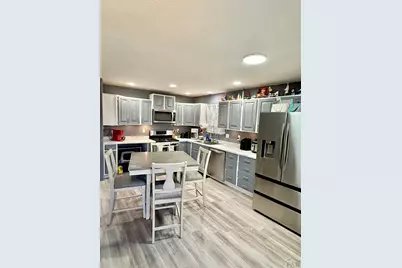 2423 W 19th St, Pueblo, CO 81003 - Photo 8