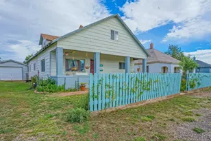 132 W 9th St, Walsenburg, CO 81089 - Photo 30