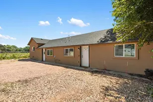303 W 7th St, Florence, CO 81226 - Photo 2