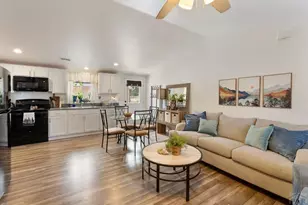 303 W 7th St, Florence, CO 81226 - Photo 10