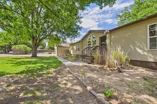 1131 24 1/2 Ln, Pueblo, CO 81006 - Photo 8