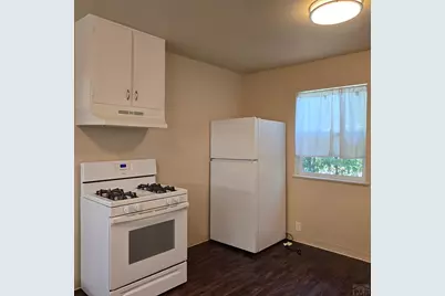 1708 Claremont Ave, Pueblo, CO 81004 - Photo 10