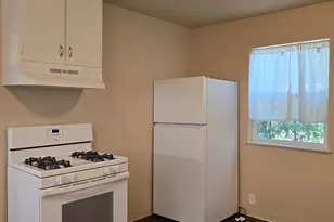 1708 Claremont Ave, Pueblo, CO 81004 - Photo 10