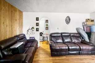 2710 3rd Ave, Pueblo, CO 81003 - Photo 2