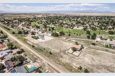 326 W Palmer Lake Dr, Pueblo West, CO 81007 - Photo 10