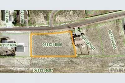 326 W Palmer Lake Dr, Pueblo West, CO 81007 - Photo 2