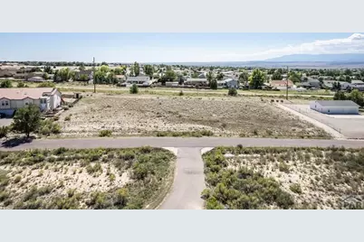 326 W Palmer Lake Dr, Pueblo West, CO 81007 - Photo 1