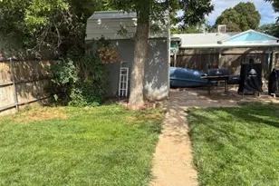 2416 Winnipeg St, Pueblo, CO 81004 - Photo 10