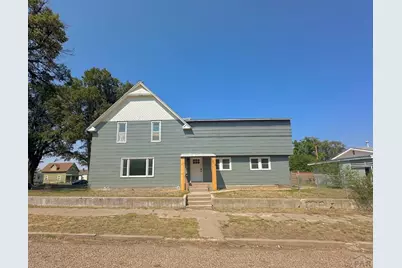 219 W 6th St, La Junta, CO 81050 - Photo 2